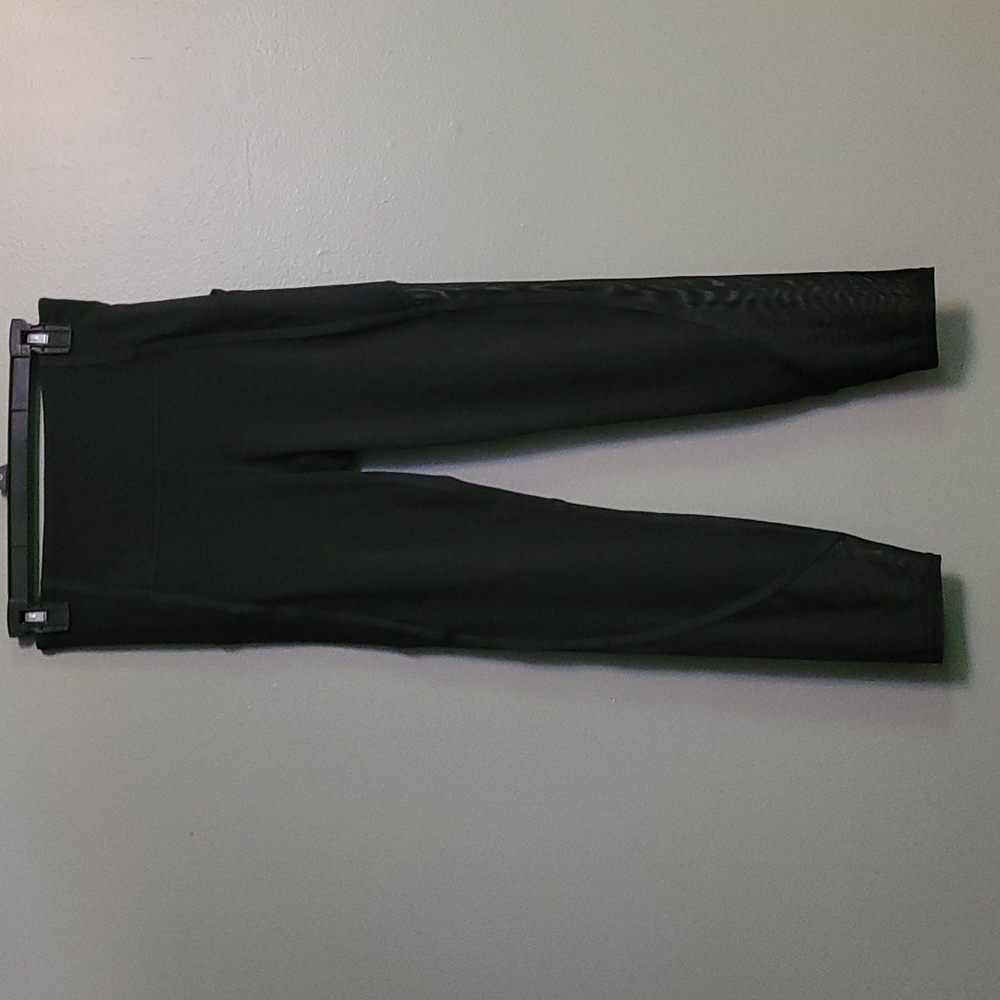 Athleta mesh side leggings